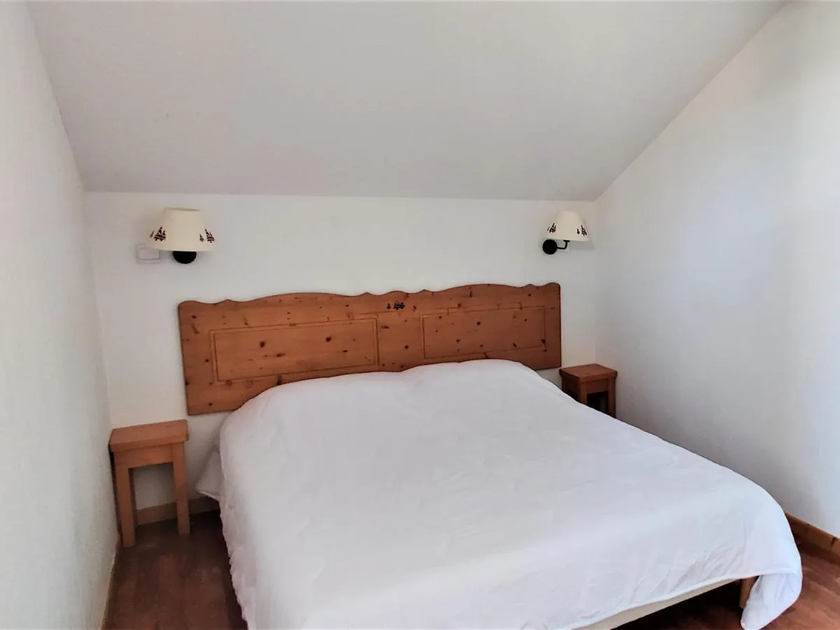 Chalet Mitoyen Duplex 3 Pieces, 6 Personnes, Residence Le Hameau Du Puy, Superdevoluy - Fr-1-504-465