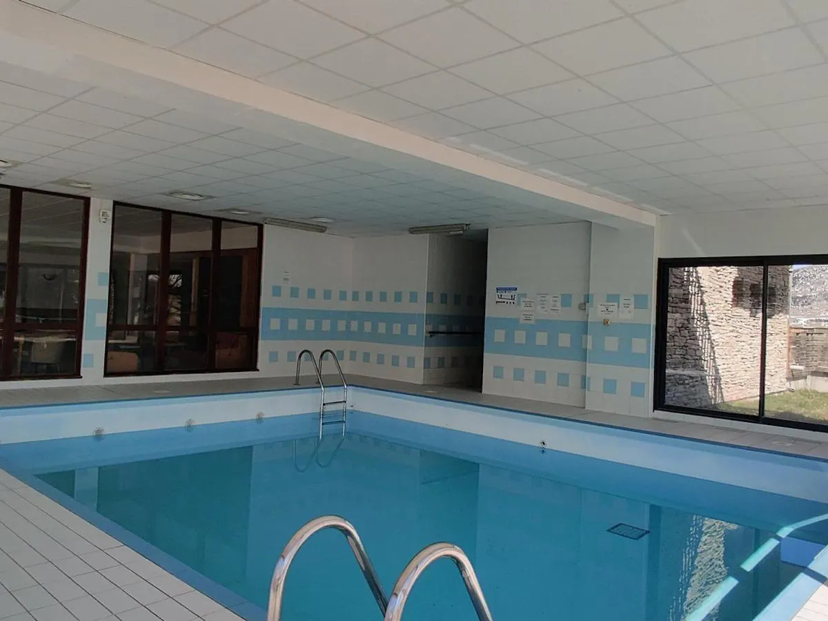 Chalet Mitoyen Duplex 3 Pieces, 6 Personnes, Residence Le Hameau Du Puy, Superdevoluy - Fr-1-504-465 France