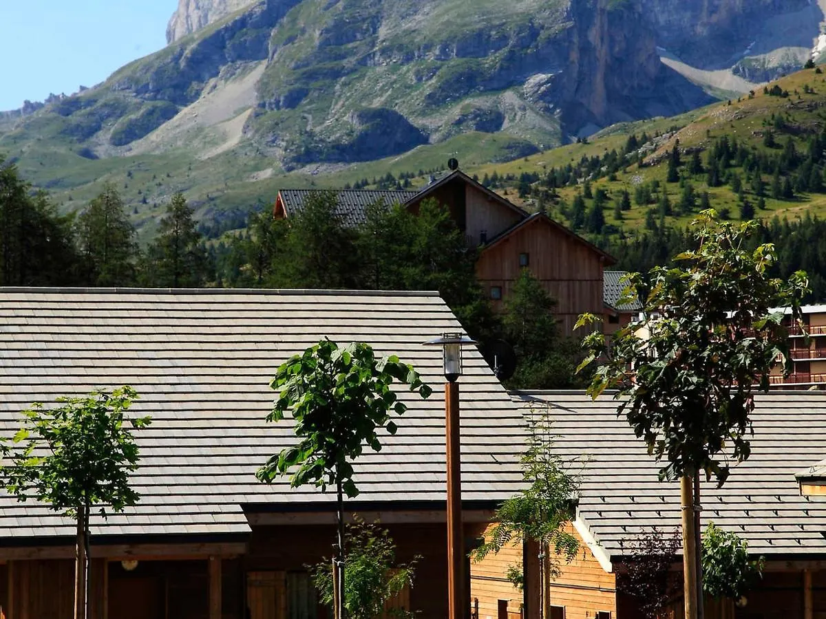 Chalet Mitoyen Duplex 3 Pieces, 6 Personnes, Residence Le Hameau Du Puy, Superdevoluy - Fr-1-504-465 France