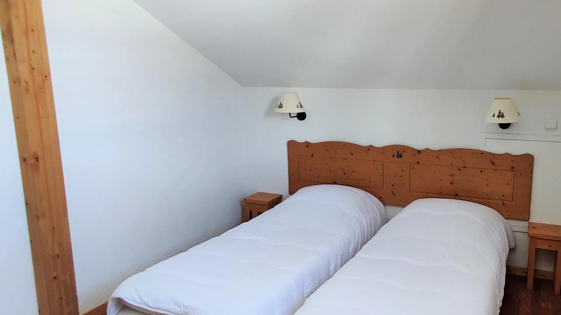 Chalet Mitoyen Duplex 3 Pieces, 6 Personnes, Residence Le Hameau Du Puy, Superdevoluy - Fr-1-504-465